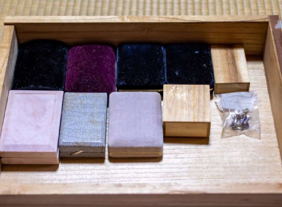 遺品の仕分け・探索イメージ